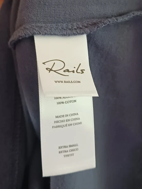 Rails Boston Boyfriend Graphic Print T-shirt - Picture 9 of 9